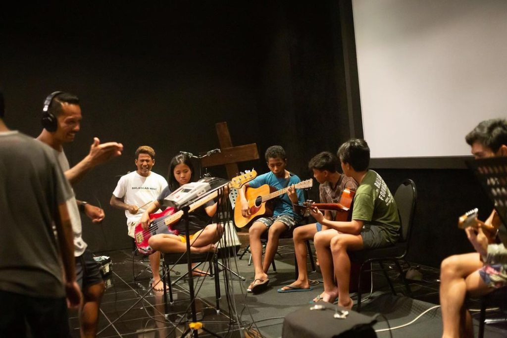 320584824_527153689442052_293311293215365691_n