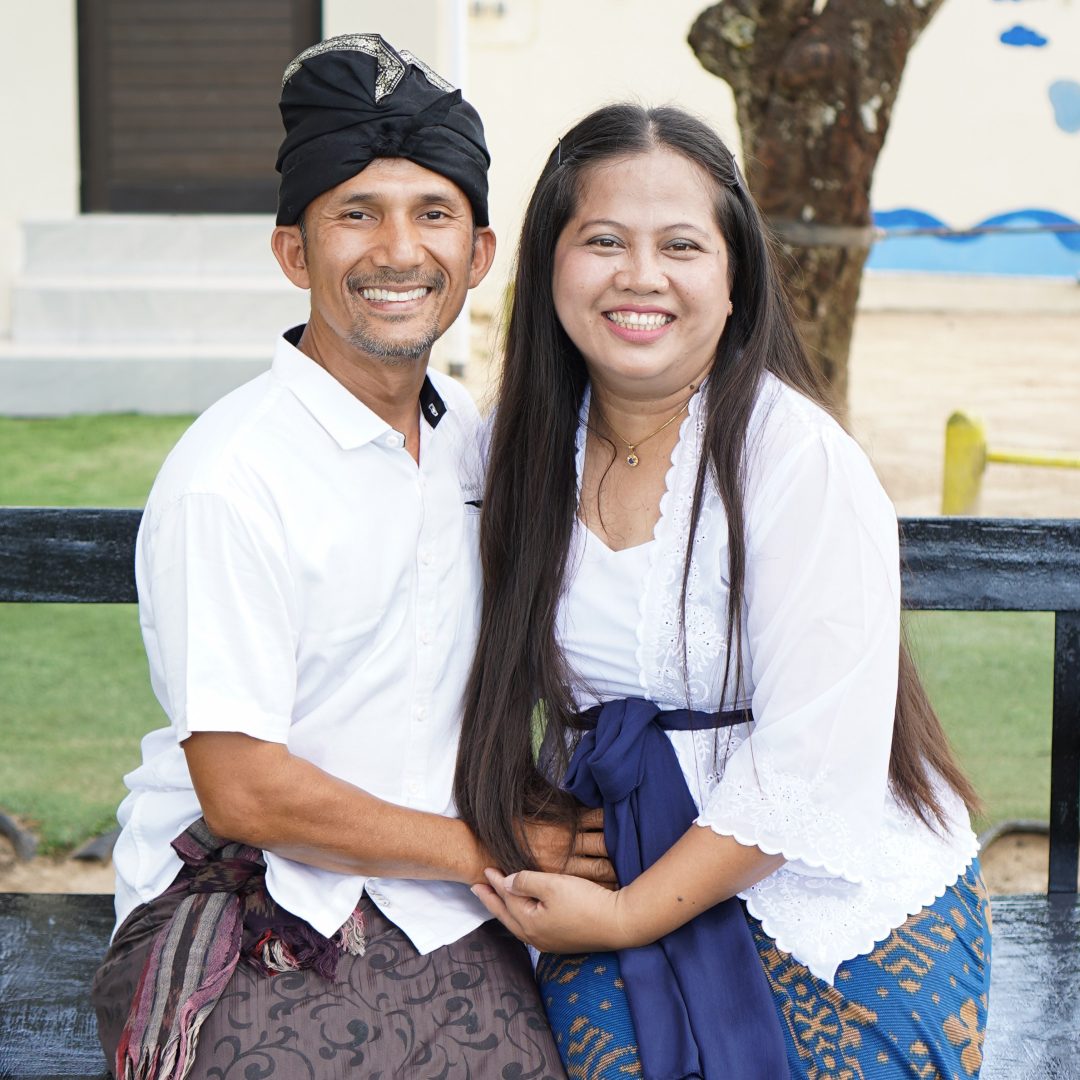 Rio Sitinjak & Desi Purba